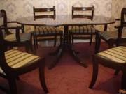 Mahogany Extendable Dining Table with 6 Chairs- £150-